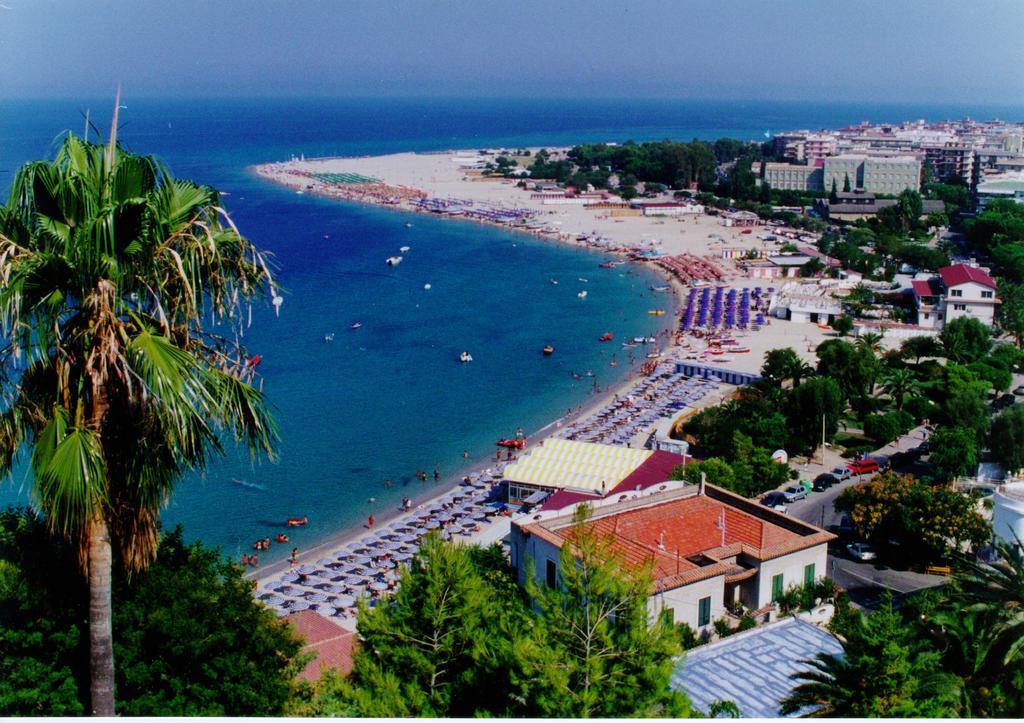 La Dimora Dell'Ippocampo Apartamento Soverato Marina Exterior foto